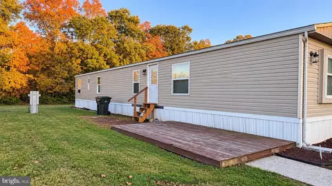 225 Rim Rd, Elizabethtown, PA 17022