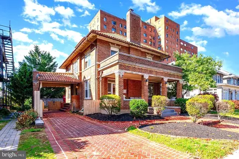 2304 N 2nd St, Harrisburg, PA 17110