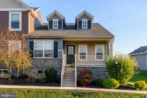 1154 Lonberry Dr, Harrisburg, PA 17111