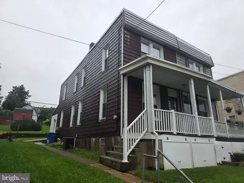 6740 Huntingdon St, Harrisburg, PA 17111
