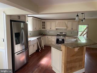 2610 Larkin, Boothwyn, PA 19061 photo 5