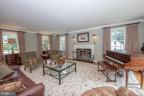 708 Woodcrest Cir, Wayne, PA 19087 photo 6
