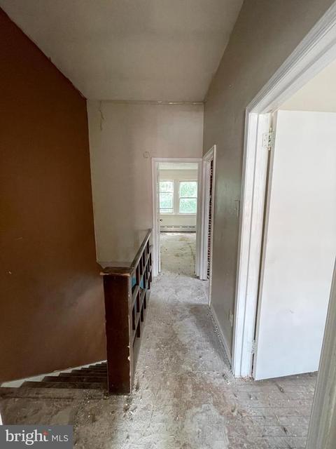 7059 Clover Ln, Darby, PA 19082 photo 5