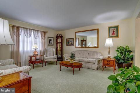 2614 Larkin Rd, Upper Chichester, PA 19061 photo 9