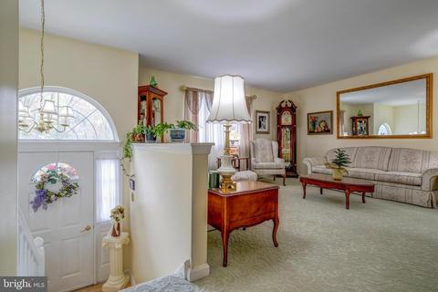 2614 Larkin Rd, Upper Chichester, PA 19061 photo 8