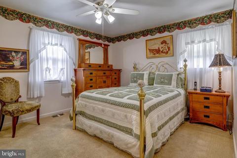 2614 Larkin Rd, Upper Chichester, PA 19061 photo 18