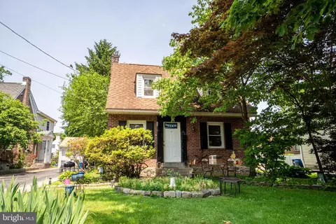 21 Mancil Rd, Media, PA 19063
