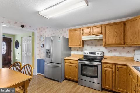 1964 Stirrup Ct, Upper Chichester, PA 19061 photo 12