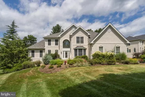 34 Heather Way, Newtown Square, PA 19073