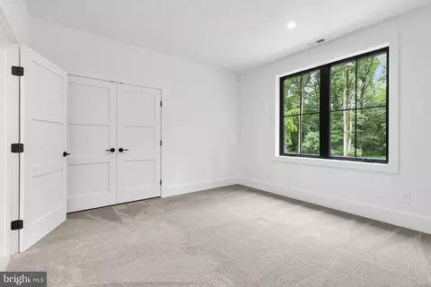 15 Winding Way, Glen Mills, PA 19342 photo 38