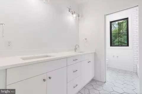 15 Winding Way, Glen Mills, PA 19342 photo 39