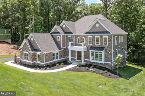 302 Begonia Cir, Newtown Square, PA 19073