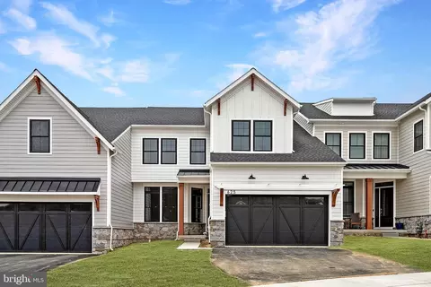 625 Creekview Ct #LOT 145, Newtown Square, PA 19073