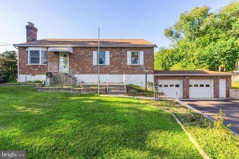 1121 Providence Rd, Springfield, PA 19064