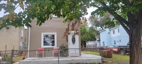 10 W 9th St, Marcus Hook, PA 19061 photo 1