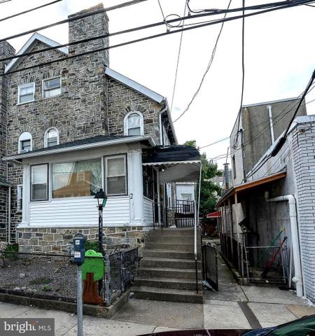 2 Chatham Rd, Upper Darby, PA 19082