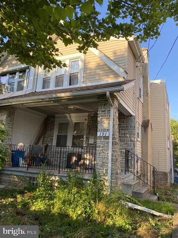 191 Powell Ln, Upper Darby, PA 19082