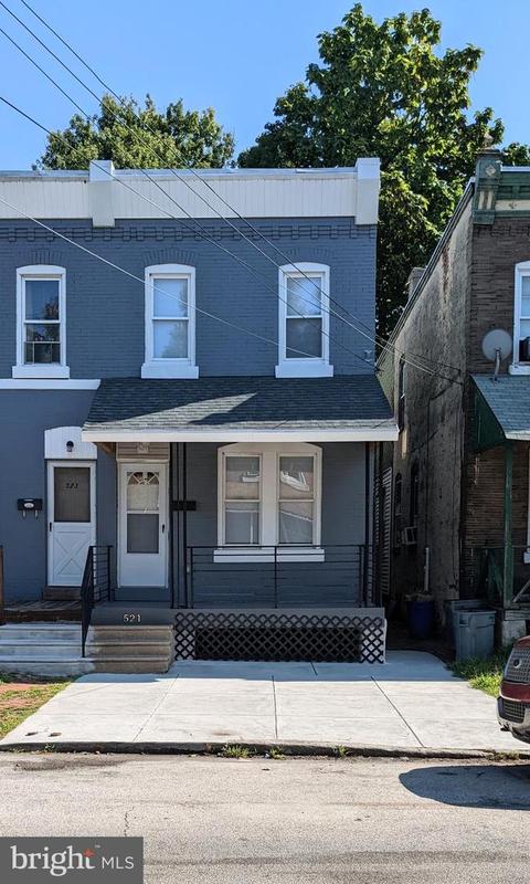 521 Parker St, Chester, PA 19013