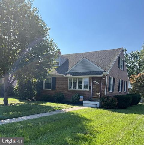 400 Wayne Ave, Springfield, PA 19064 photo 1