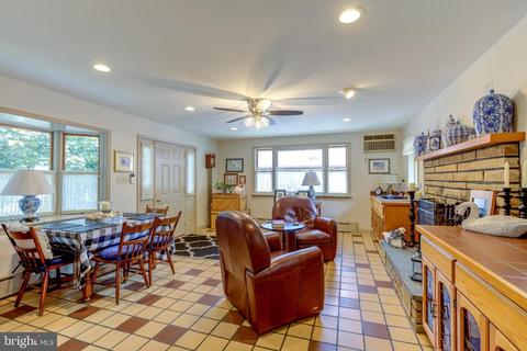 2 Clover Ln, Wayne, PA 19087 photo 12
