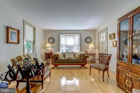 2 Clover Ln, Wayne, PA 19087 photo 3
