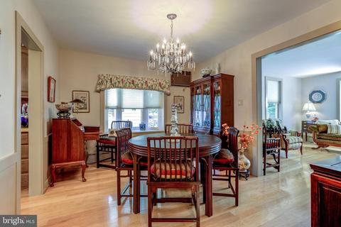2 Clover Ln, Wayne, PA 19087 photo 5