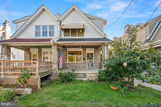 215 Powell Ln, Upper Darby, PA 19082