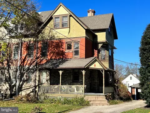 75 W La Crosse Ave, Lansdowne, PA 19050