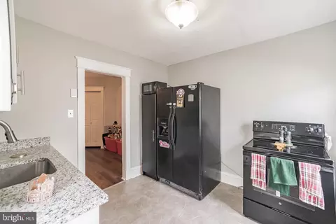 7253 Clinton Rd, Upper Darby, PA 19082 photo 13