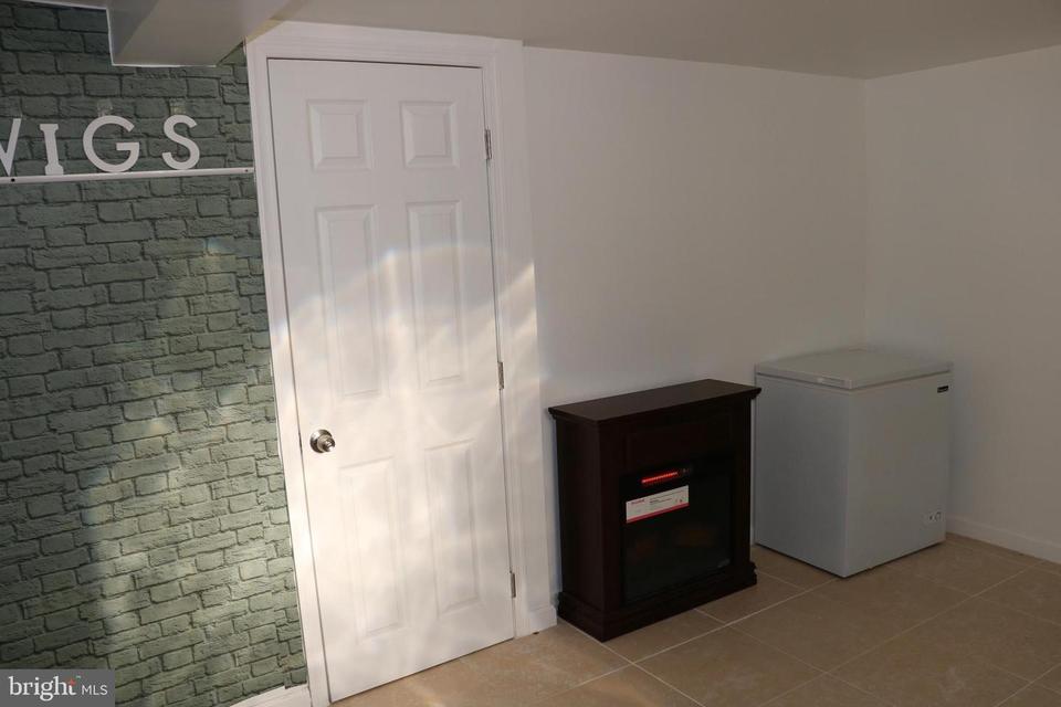  1103 Crestview Rd, Darby, PA 19023 photo 18