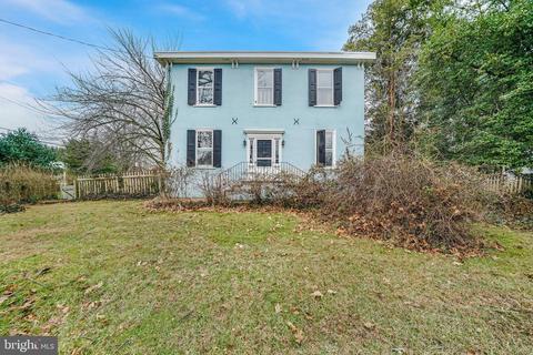 301 N Providence Rd, Wallingford, PA 19086