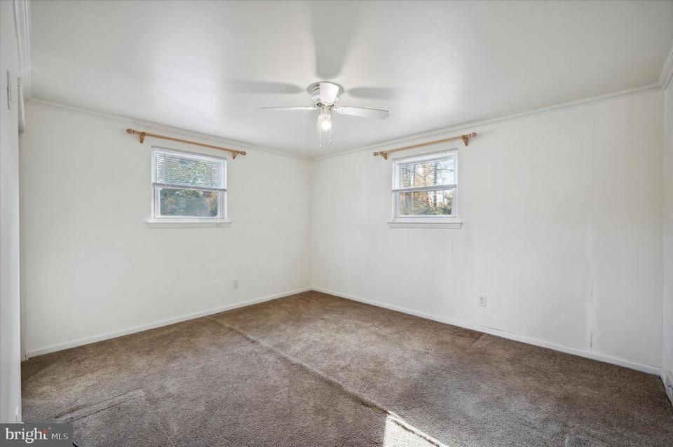  3076 Surrey Ln, Aston, PA 19014 photo 22