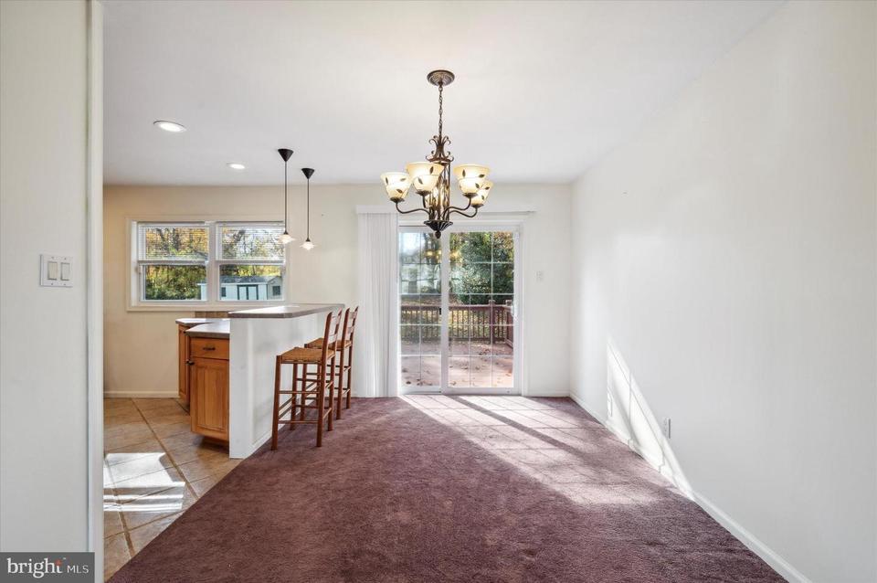  3076 Surrey Ln, Aston, PA 19014 photo 10