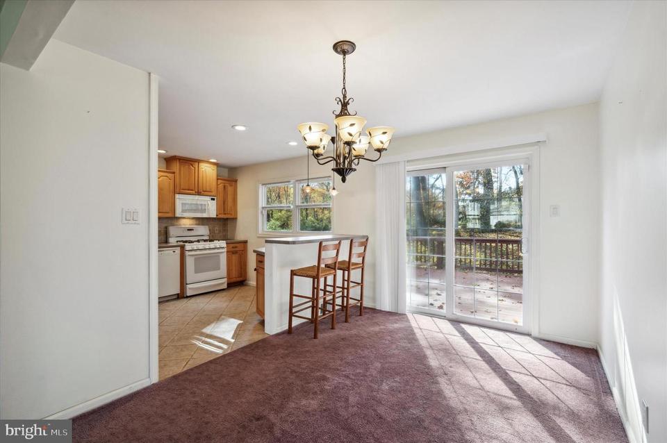  3076 Surrey Ln, Aston, PA 19014 photo 12