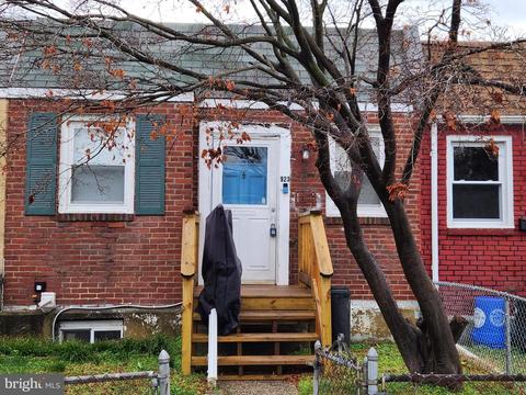 923 Barker Rd, Sharon Hill, PA 19079
