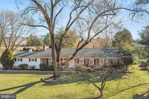 190 Appletree Dr, Media, PA 19063