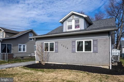 1018 Randall Ave, Marcus Hook, PA 19061