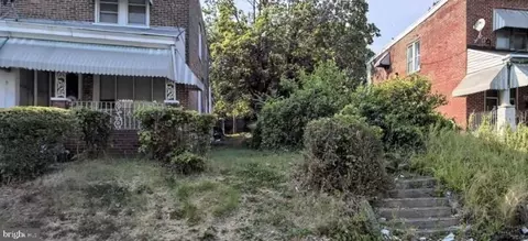 924 W 3rd St, Chester, PA 19013