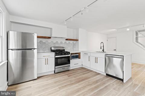 715 E Haverford Rd, Haverford, PA 19041