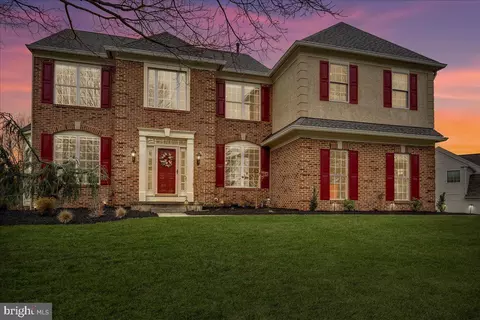 2 Edwin Miller Dr, Glen Mills, PA 19342