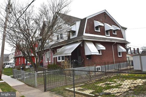 11 Chestnut St, Marcus Hook, PA 19061