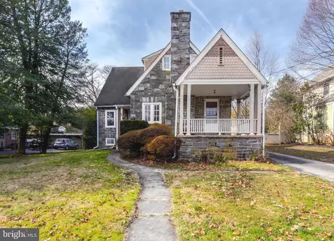 2982 Pennview Ave, Broomall, PA 19008