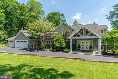 2 Forrest Ln, Springfield, PA 19064