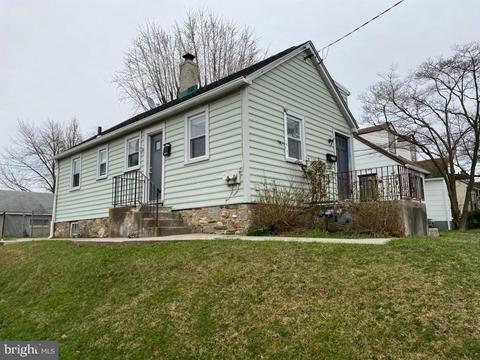 317 Madison Ave, Prospect Park, PA 19076