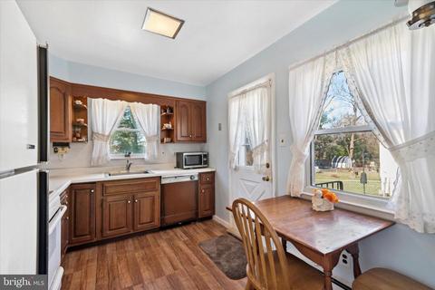 642 E Leamy Ave, Springfield, PA 19064 photo 13