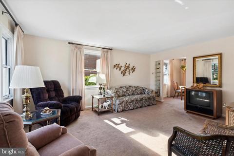 642 E Leamy Ave, Springfield, PA 19064 photo 4