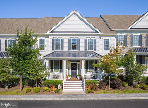3721 Liseter Gdns, Newtown Square, PA 19073