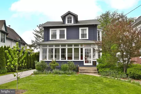 24 W Hillcrest Ave, Havertown, PA 19083