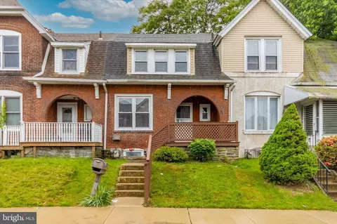 9 Spruce St, Marcus Hook, PA 19061