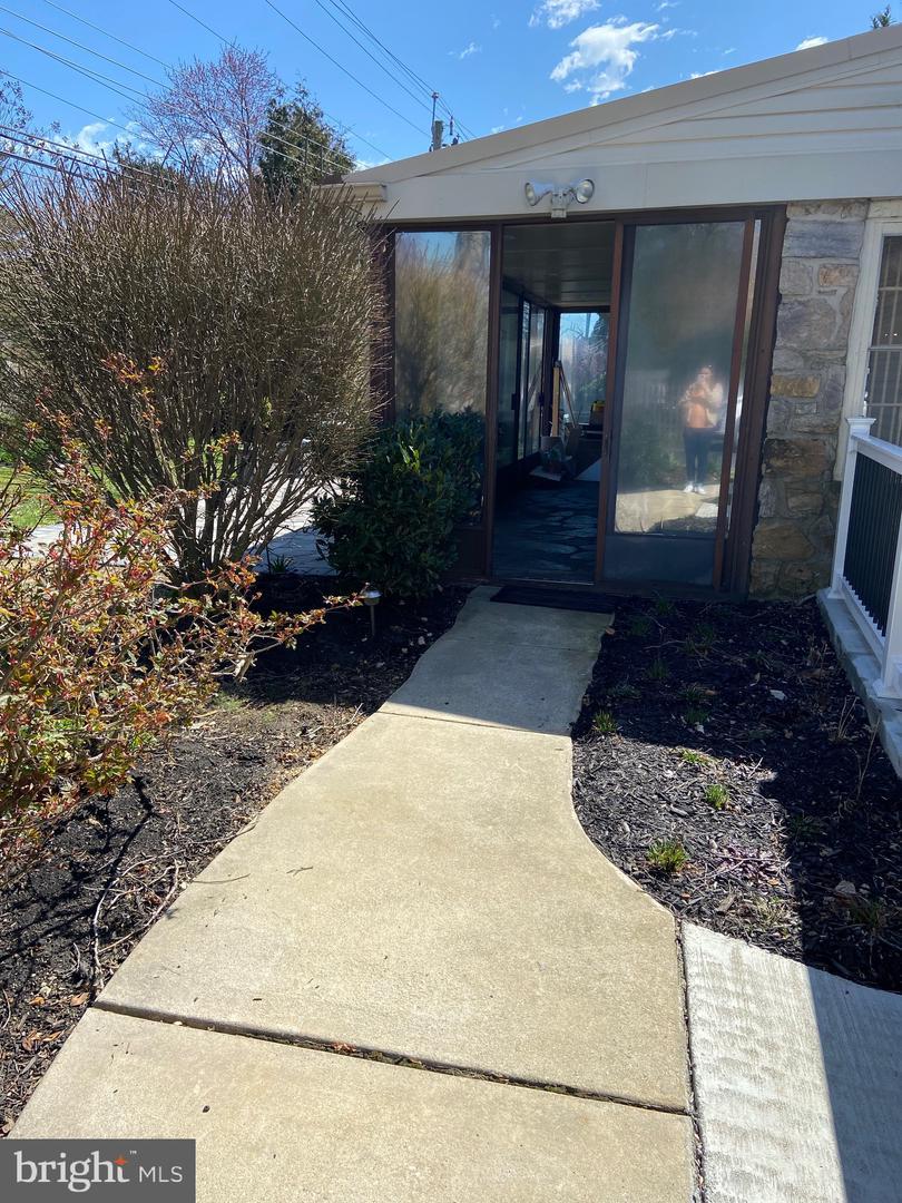  2737 Sunnybrook Ln, Ardmore, PA 19003 photo 16